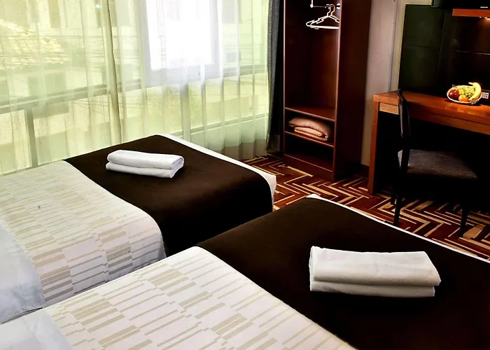 Polo Corporativo Hotel